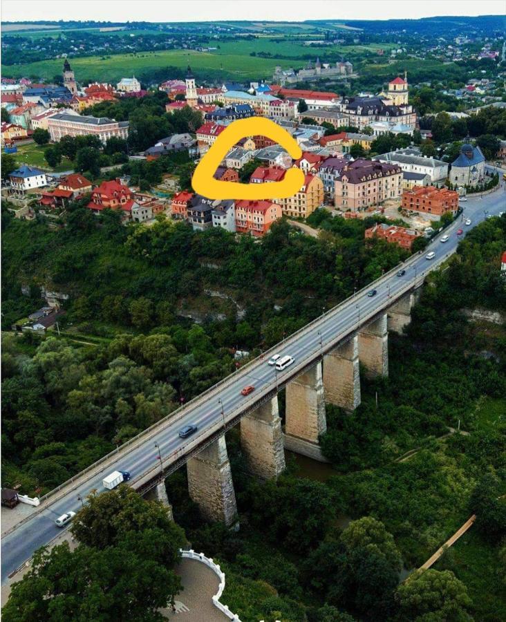 Зарванская Стрит 9 Kamianets-Podilskyi Exterior foto